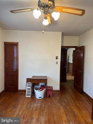 FRANK, Kingsville, MD 21087