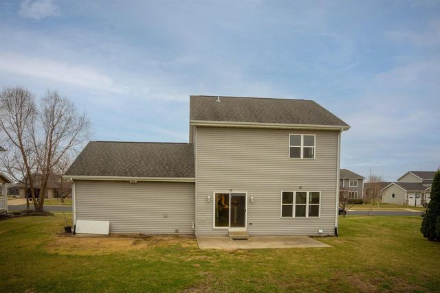 2208 W Milwaukee Street, Stoughton, WI 53589