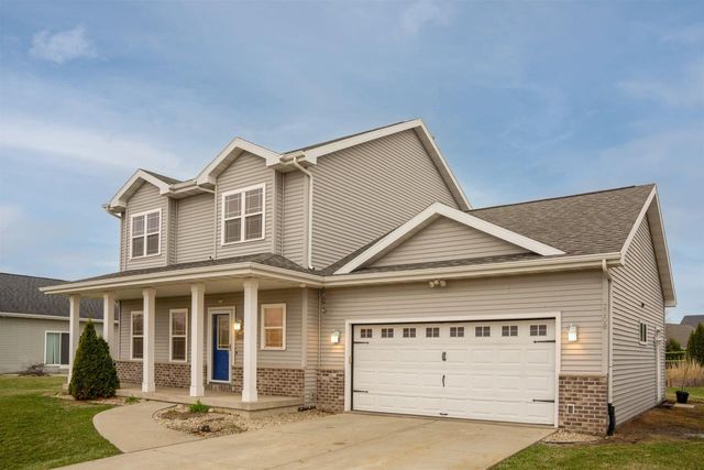 2208 W Milwaukee Street, Stoughton, WI 53589