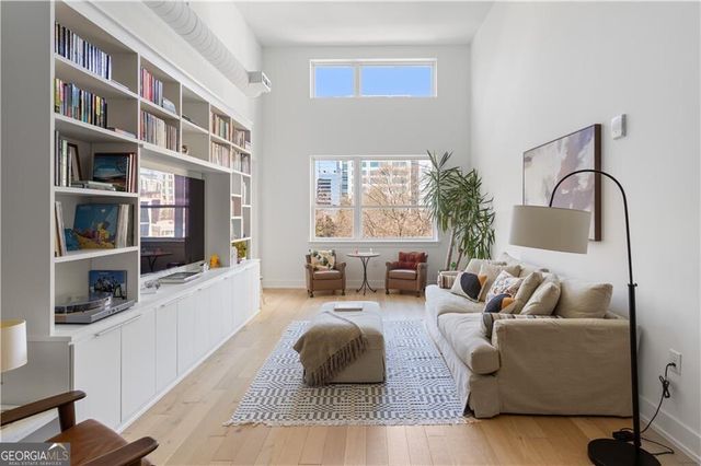 775 Juniper Street NE 617, Atlanta, GA 30308