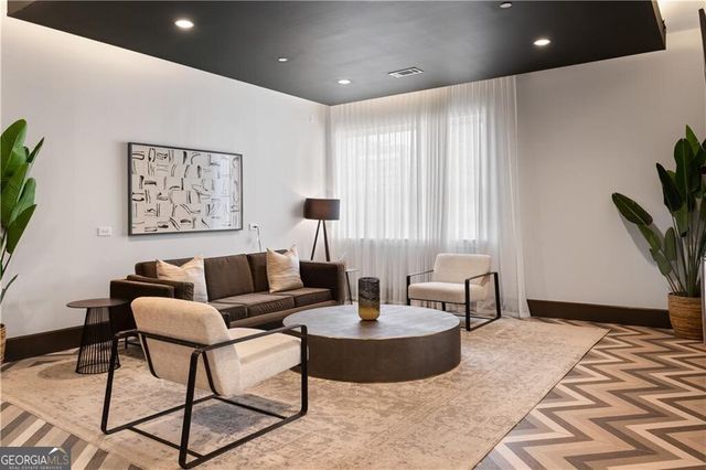 775 Juniper Street NE 617, Atlanta, GA 30308