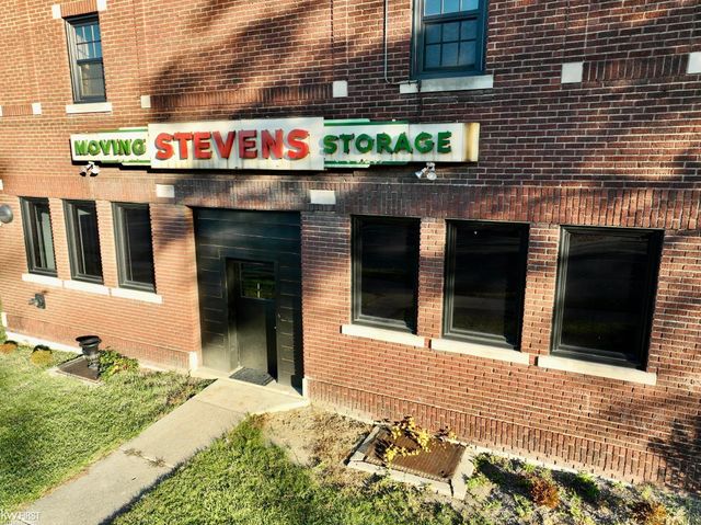 1273 Broadway Boulevard, Flint, MI 48506