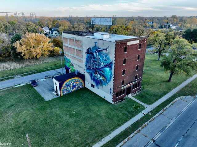 1273 Broadway Boulevard, Flint, MI 48506