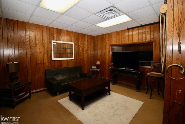 1273 Broadway Boulevard, Flint, MI 48506