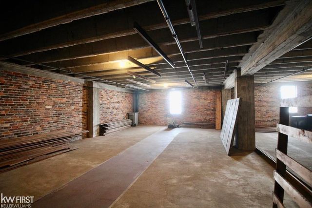1273 Broadway Boulevard, Flint, MI 48506