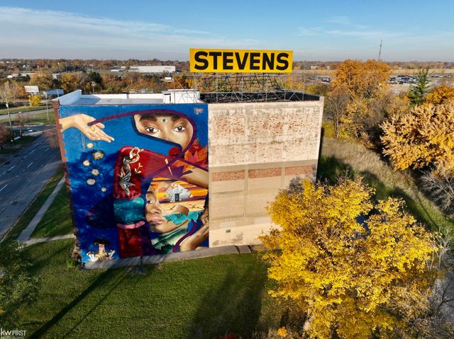 1273 Broadway Boulevard, Flint, MI 48506