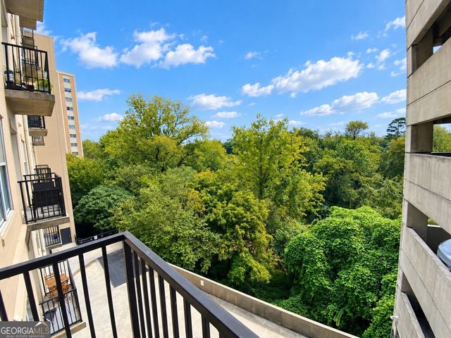 2277 peachtree rd 401, Atlanta, GA 30309