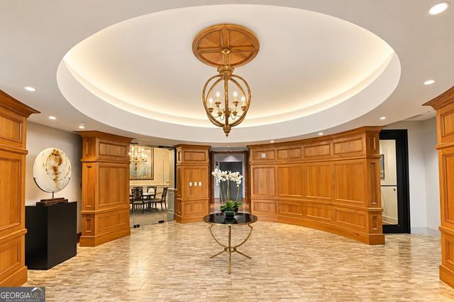 2277 peachtree rd 401, Atlanta, GA 30309