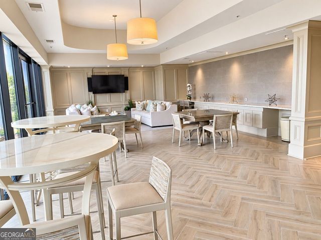 2277 peachtree rd 401, Atlanta, GA 30309
