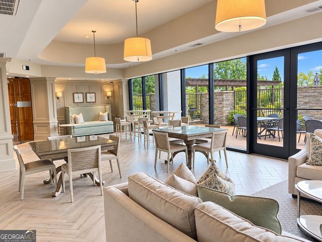 2277 peachtree rd 401, Atlanta, GA 30309