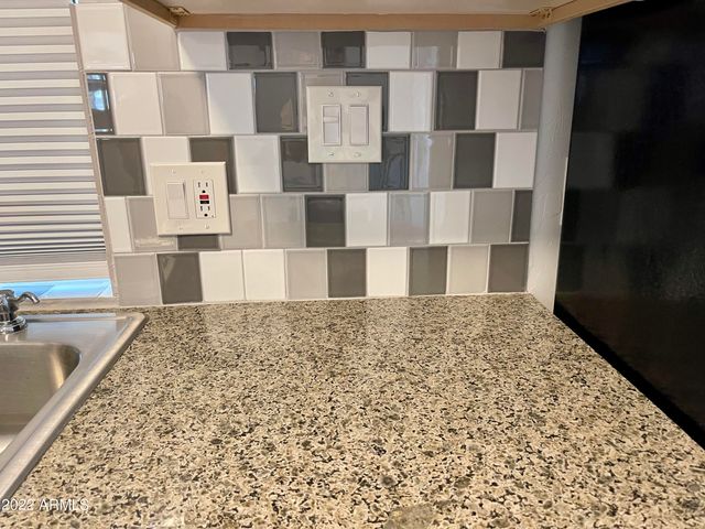 7750 E BROADWAY Road 911, Mesa, AZ 85208