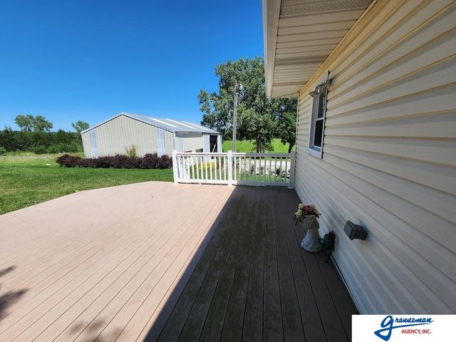 61490 136 Highway, Tecumseh, NE 68450