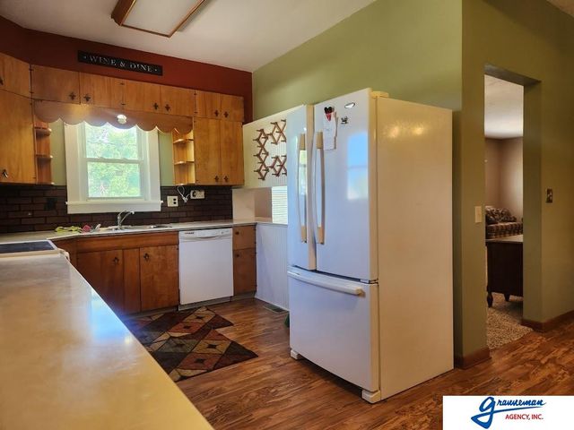 61490 136 Highway, Tecumseh, NE 68450