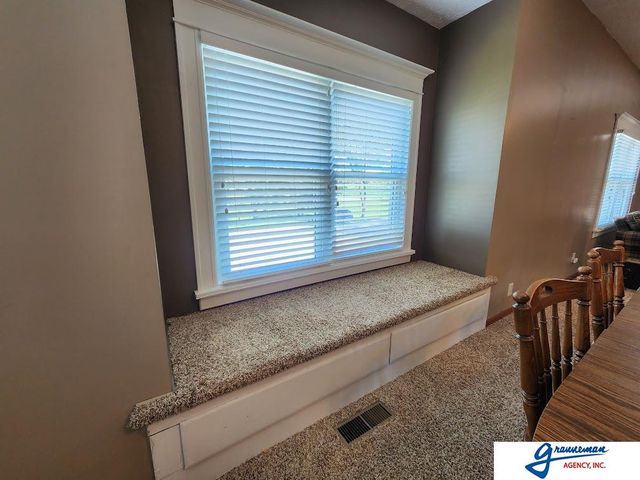 61490 136 Highway, Tecumseh, NE 68450