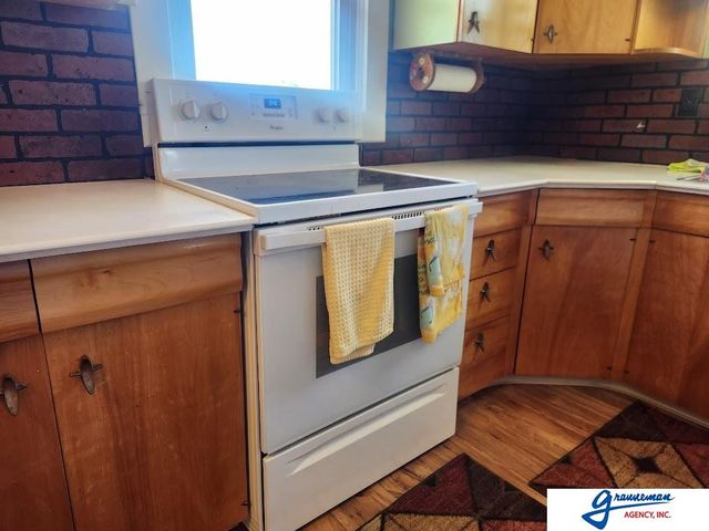 61490 136 Highway, Tecumseh, NE 68450