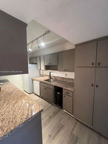 1100 NE 9th Ave 305, Fort Lauderdale, FL 33304
