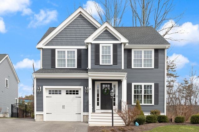 39 Windchime Road, Easton, MA 02375