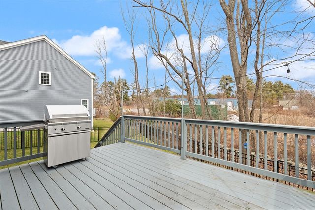 39 Windchime Road, Easton, MA 02375