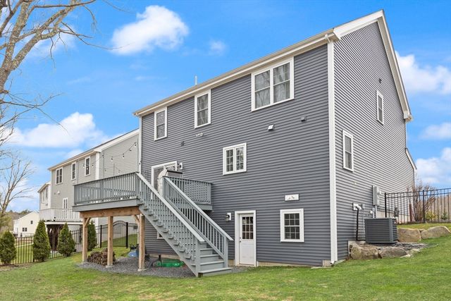 39 Windchime Road, Easton, MA 02375