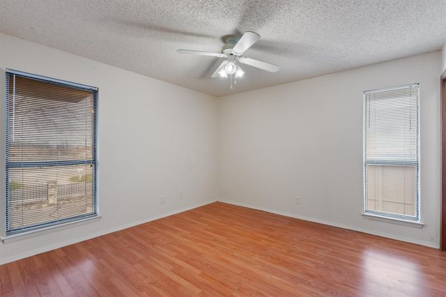 8621 Putnam DR C, Austin, TX 78757