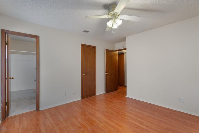 8621 Putnam DR C, Austin, TX 78757