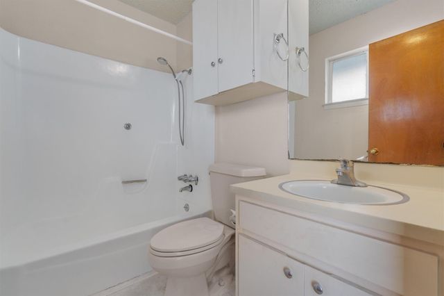 8621 Putnam DR C, Austin, TX 78757