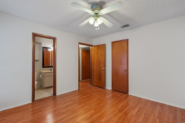 8621 Putnam DR C, Austin, TX 78757