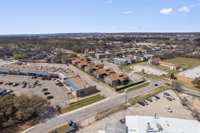 8621 Putnam DR C, Austin, TX 78757