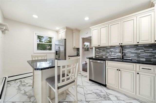 11 Mell Drive, North Babylon, NY 11703
