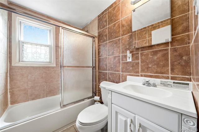 11 Mell Drive, North Babylon, NY 11703