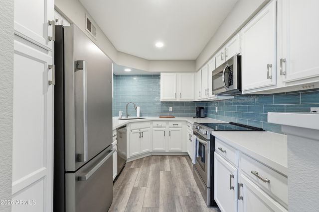 8787 E MOUNTAIN VIEW Road 2059, Scottsdale, AZ 85258