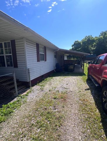 116 Circle Drive, Cross Lanes, WV 25313
