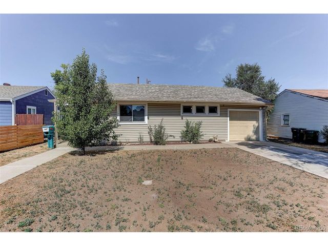 805 Kingston St, Aurora, CO 80010