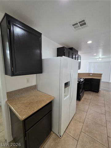 6213 Capehart Falls Street, North Las Vegas, NV 89081