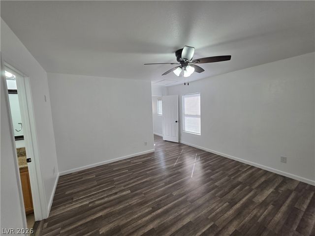 6213 Capehart Falls Street, North Las Vegas, NV 89081