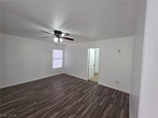 6213 Capehart Falls Street, North Las Vegas, NV 89081