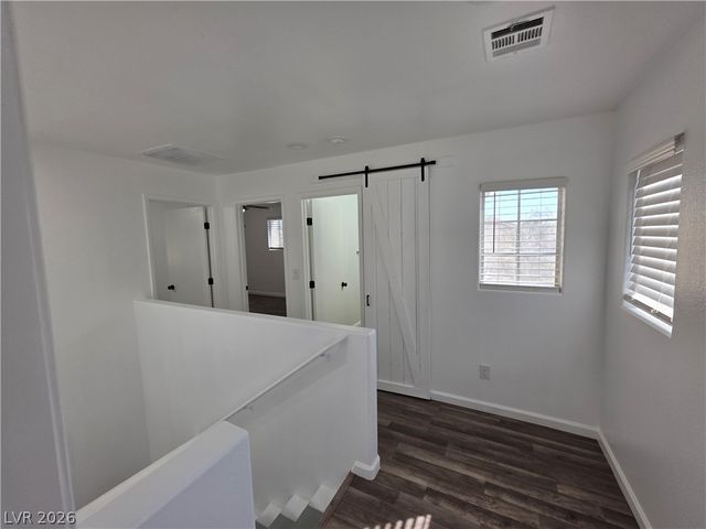 6213 Capehart Falls Street, North Las Vegas, NV 89081