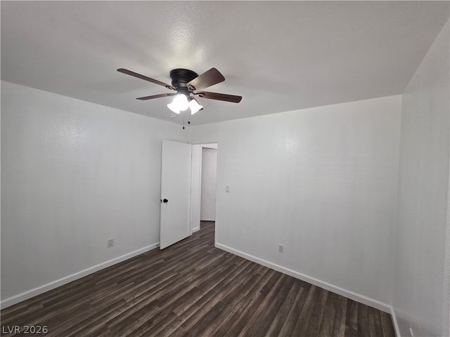 6213 Capehart Falls Street, North Las Vegas, NV 89081