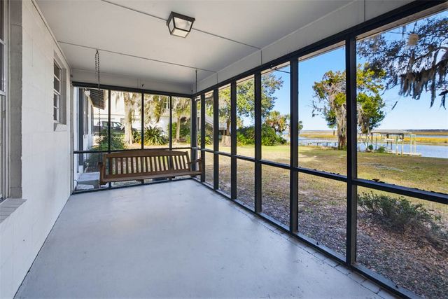 1207 Lewis Lane NE, Townsend, GA 31331