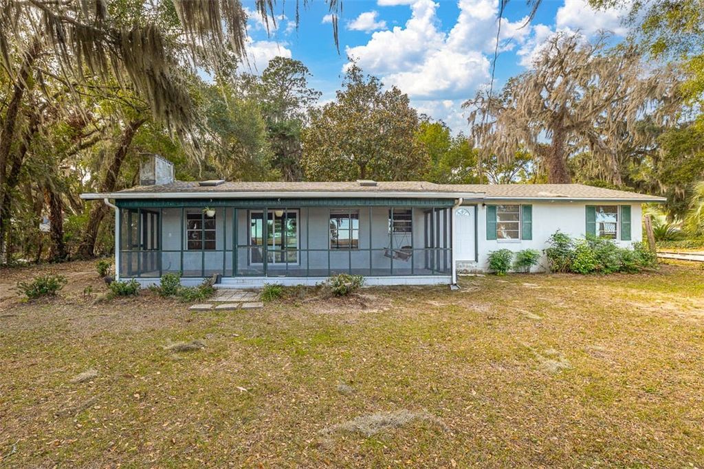 1207 Lewis Lane NE, Townsend, GA 31331