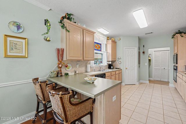 13430 Watersedge Way, Gulfport, MS 39503