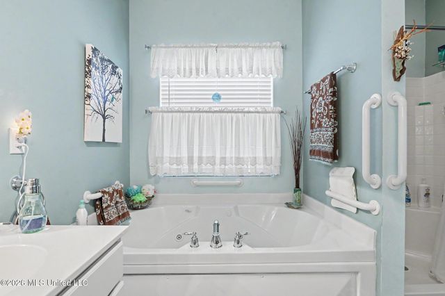 13430 Watersedge Way, Gulfport, MS 39503