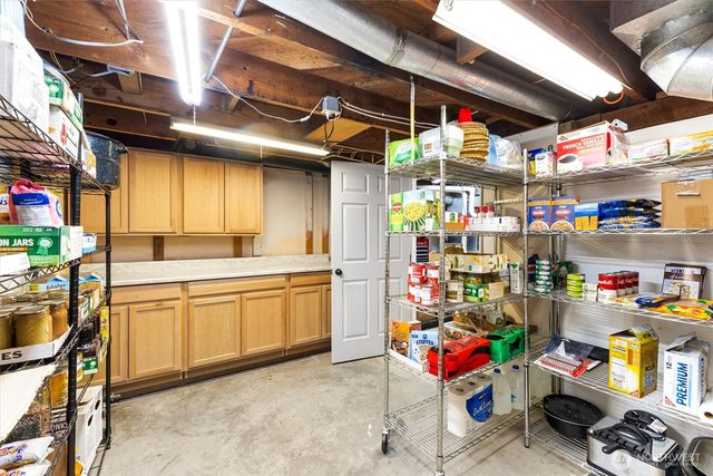 9090 Van Buren Road, Everson, WA 98247