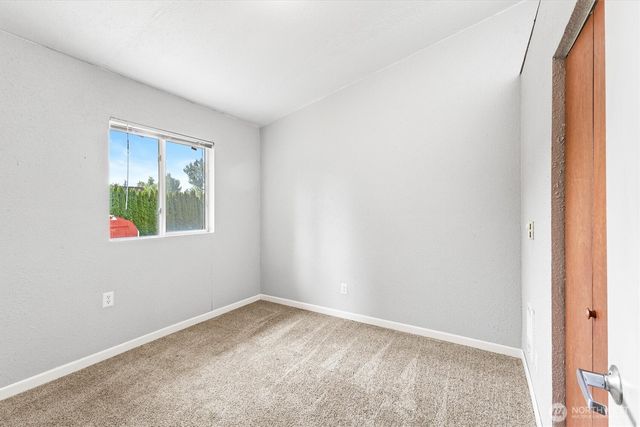 9090 Van Buren Road, Everson, WA 98247