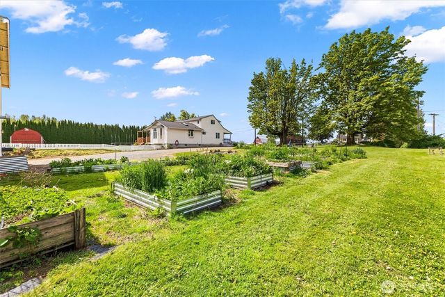 9090 Van Buren Road, Everson, WA 98247