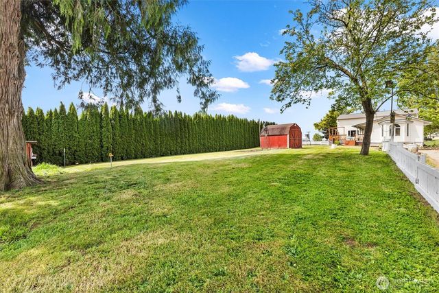 9090 Van Buren Road, Everson, WA 98247