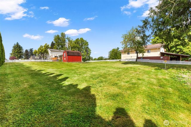 9090 Van Buren Road, Everson, WA 98247