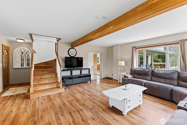 9090 Van Buren Road, Everson, WA 98247