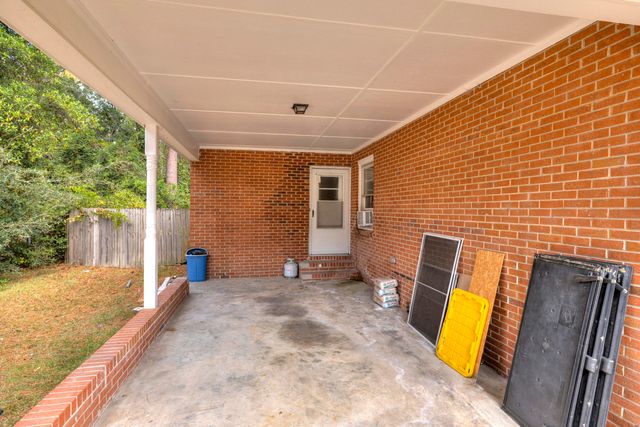 807 N Guignard Drive, Sumter, SC 29150