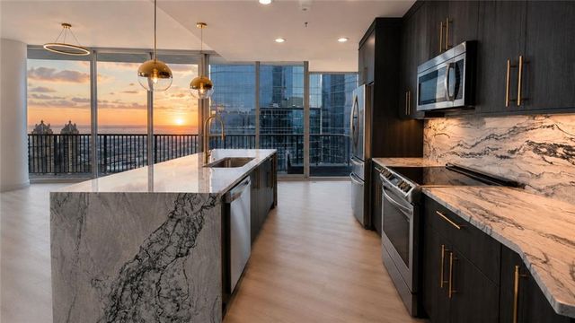 1080 Peachtree Street NE 3403, Atlanta, GA 30309
